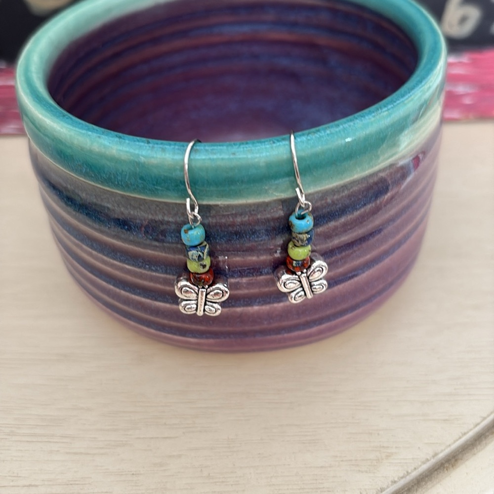 ☀️ Silver Butterfly Earrings with Colorful Beads NWT. ☀️ 3/$12 - Picture 3 of 4